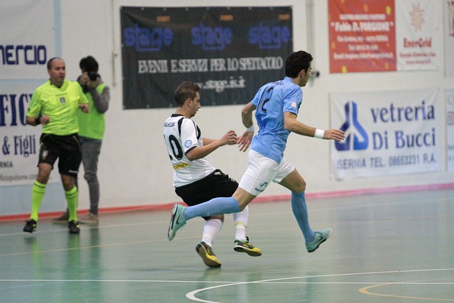 中场的较量 中场的较量